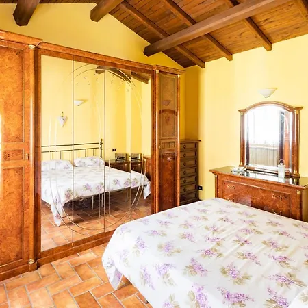 Peaceful Haven In * Rome