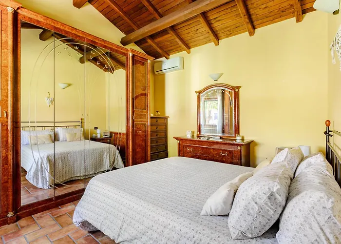 Peaceful Haven In * Roma