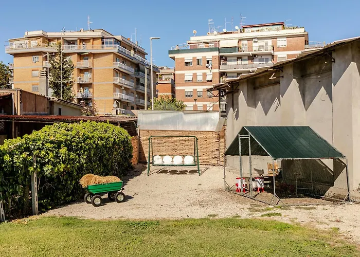 Peaceful Haven In Villa Roma